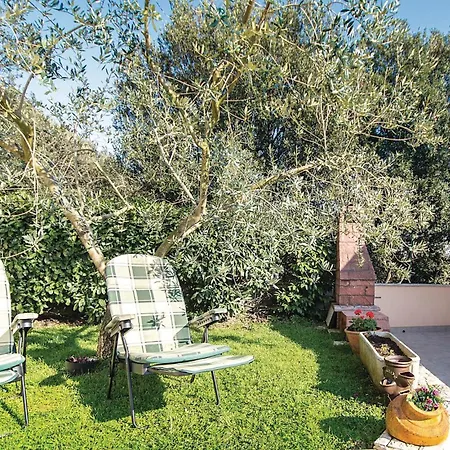 Lovely In With Wifi Holiday home *