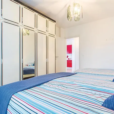 1 Bedroom Lovely In 度假居 *